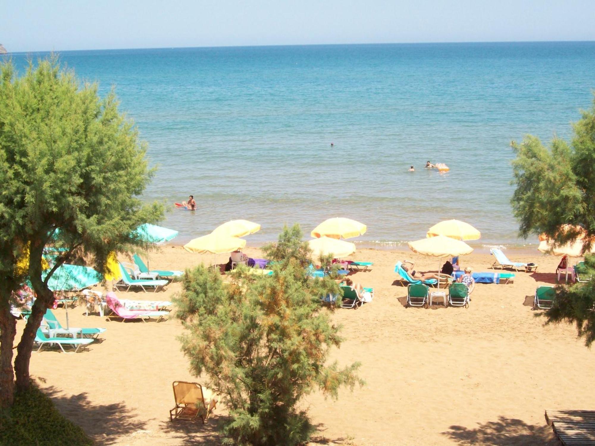 Kato Stalos Beach Экстерьер фото