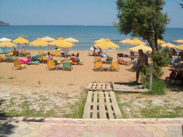 Kato Stalos Beach Экстерьер фото