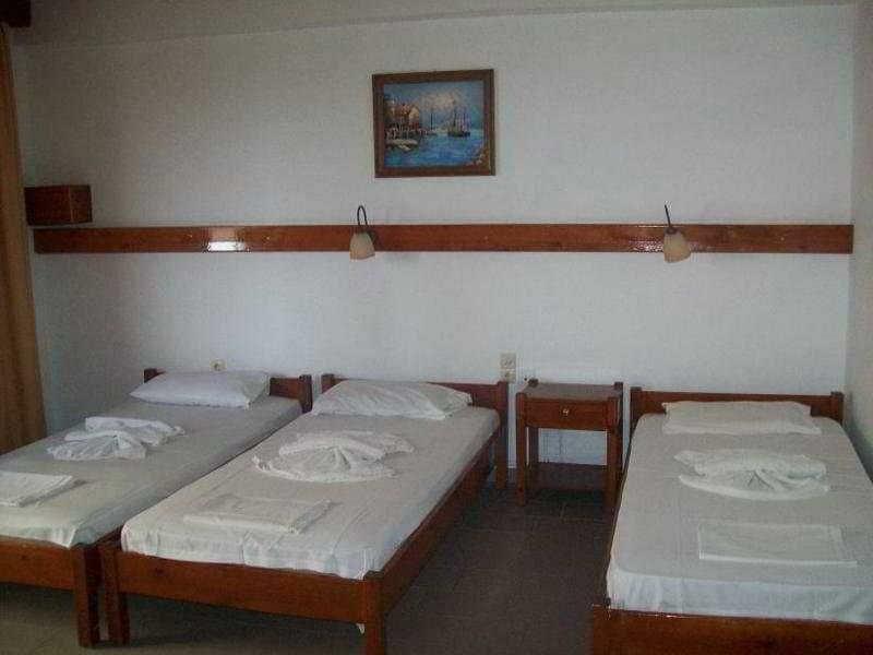 Kato Stalos Beach Экстерьер фото